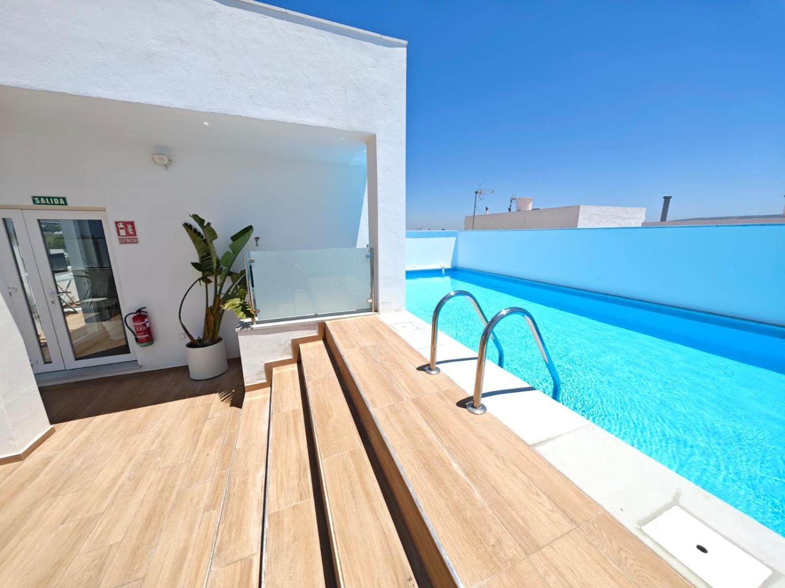 Nuevo En Planta Baja B Con Piscina Y Solarium * Barbate